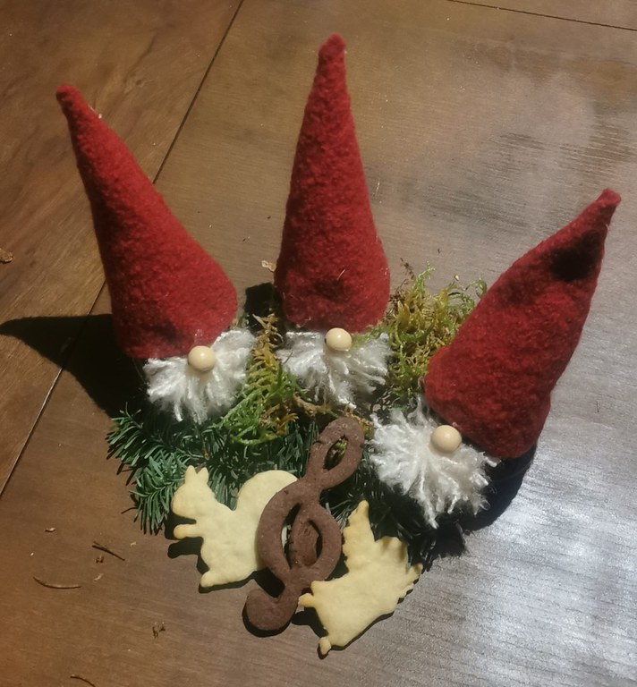 Weihnachtswichtel.jpg Weihnachtswichtel.jpg